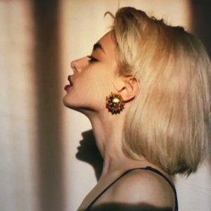 Meet your Posher, Tom